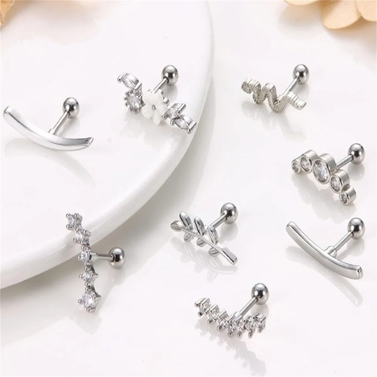 ✨ 4/6/8Pcs Screw Back Stud Earrings – Cubic Zirconia Piercing Jewelry | Hypoallergenic & Secure 💎