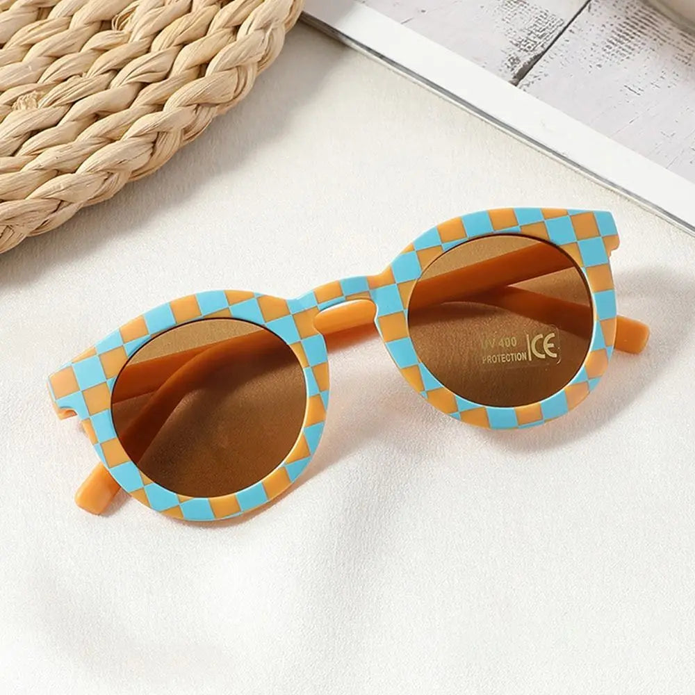 🕶️ Kids Retro Fashion Sunglasses – UV Protection | Lightweight Polycarbonate Lenses | Stylish Eyewear for Boys & Girls 👧🧒