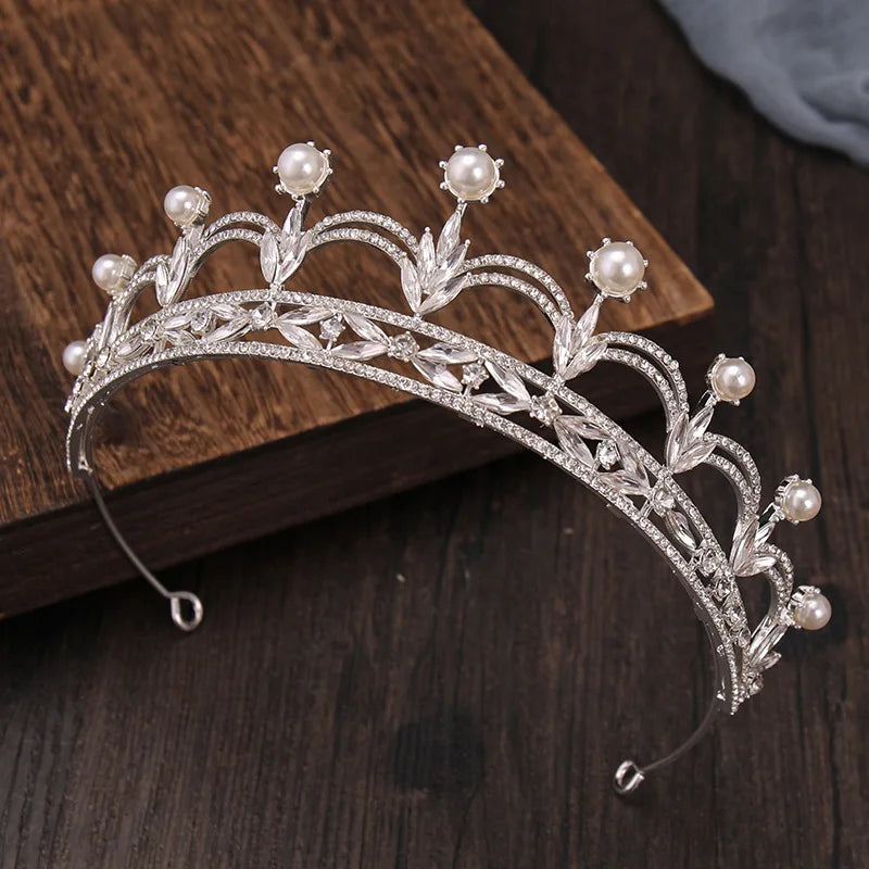 Elegant Baroque Pearl Tiara 👑 | Princess Diadem for Girls – Pageant, Wedding, Prom & Party Hair Accessory!