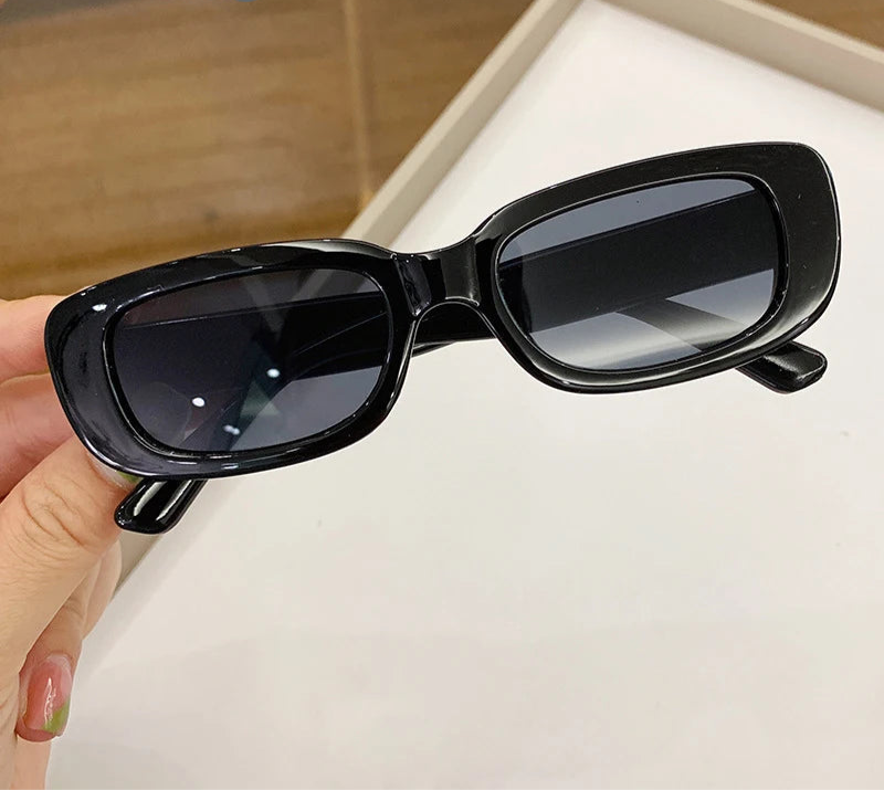 Trendy Kids Rectangle Sunglasses 🕶️ | Vintage Fashion Eyewear for Boys & Girls – UV Protection for Outdoor Fun & Parties!