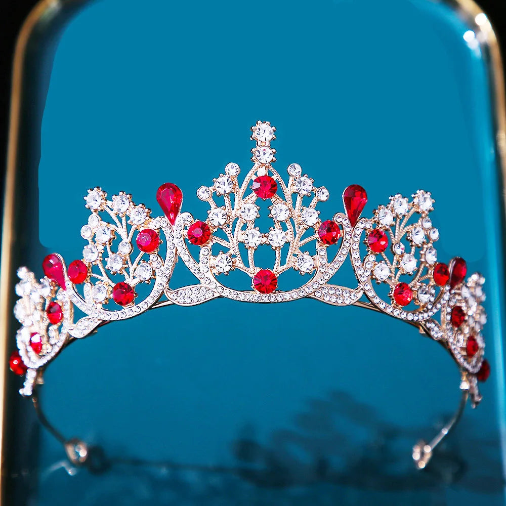 Dazzle and Delight: Crystal Tiaras for Girls' Special Moments! - Kids Jewellery Shop
