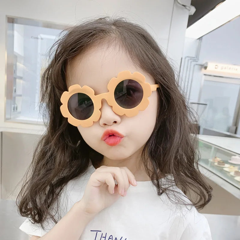 Cute Flower Kids Sunglasses 🌼 | Candy Color UV Protection Shades for Girls & Boys | Toddler Outdoor Summer Glasses
