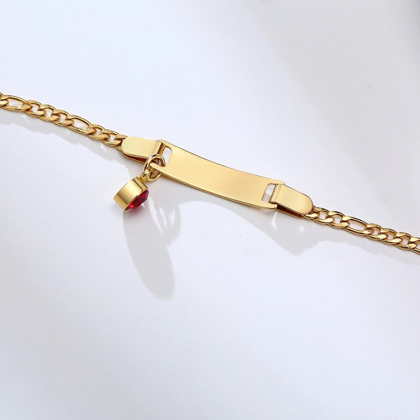 Celebrate Milestones: Engravable Link Chain Bracelet with Name Birth Date Plate!