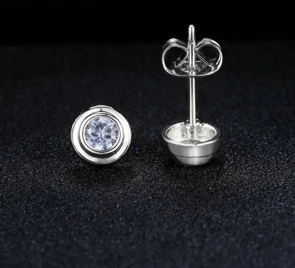 Timeless Elegance: Cubic Zirconia Stud Earrings in Rose Gold, Gold, and Silver - Fashionable Jewelry Gift for Her! - Kids Jewellery Shop