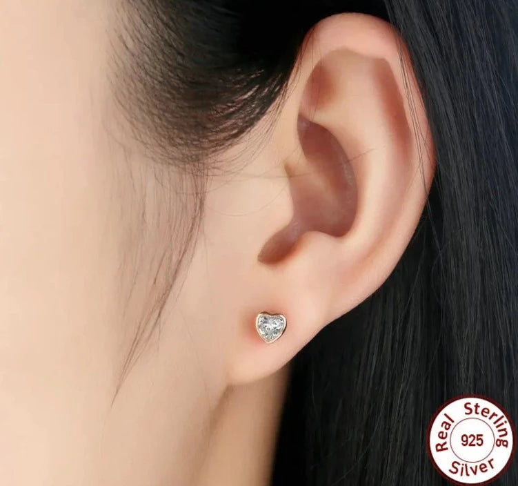 Radiant Love: 925 Sterling Silver Heart Stud Earrings with Clear CZ Stone - Fine Jewelry for Girls and Women!