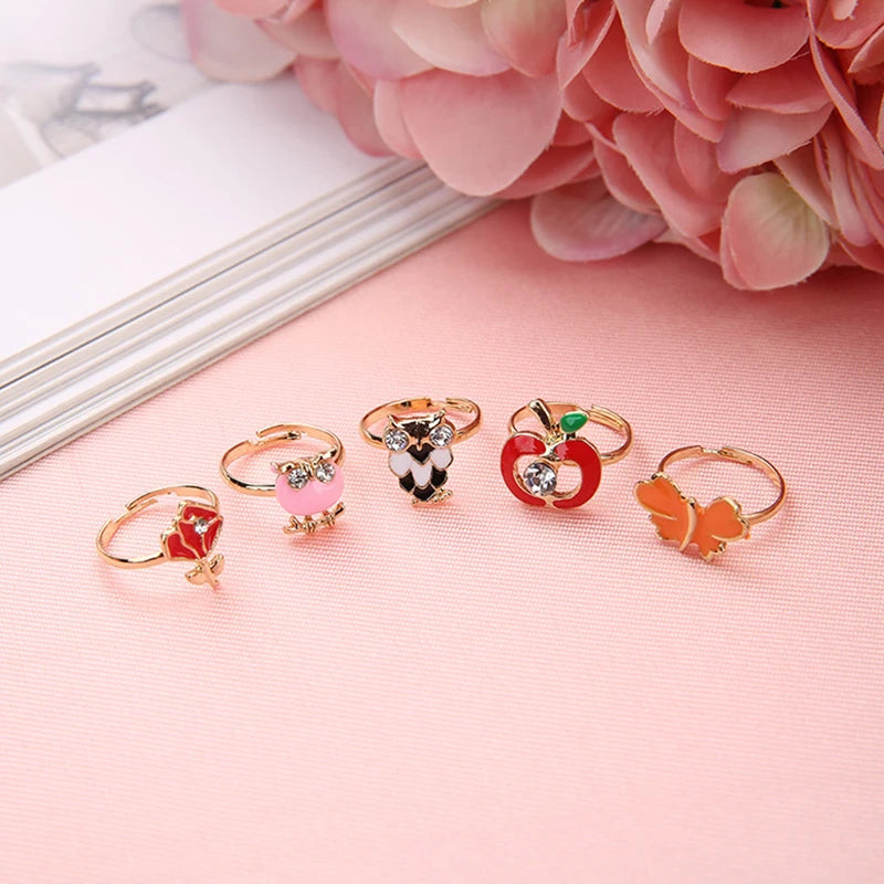 12PCS Cartoon Crystal Animal Adjustable Kids Rings – Fun Open Finger Jewellery Set for Girls’ Birthday Party Gift in Gift Box