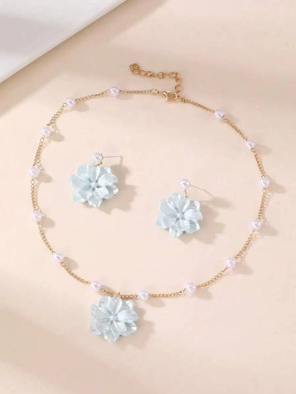 Girls Floral Jewellery Set | 3-Piece Flower Earrings & Pendant Necklace Set | Teen Girls Jewellery Gift.