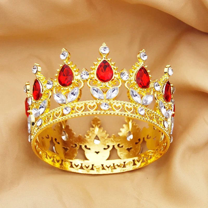 Elevate Your Elegance: Super Cute Small Tiaras and Crowns for Unforgettable Moments!