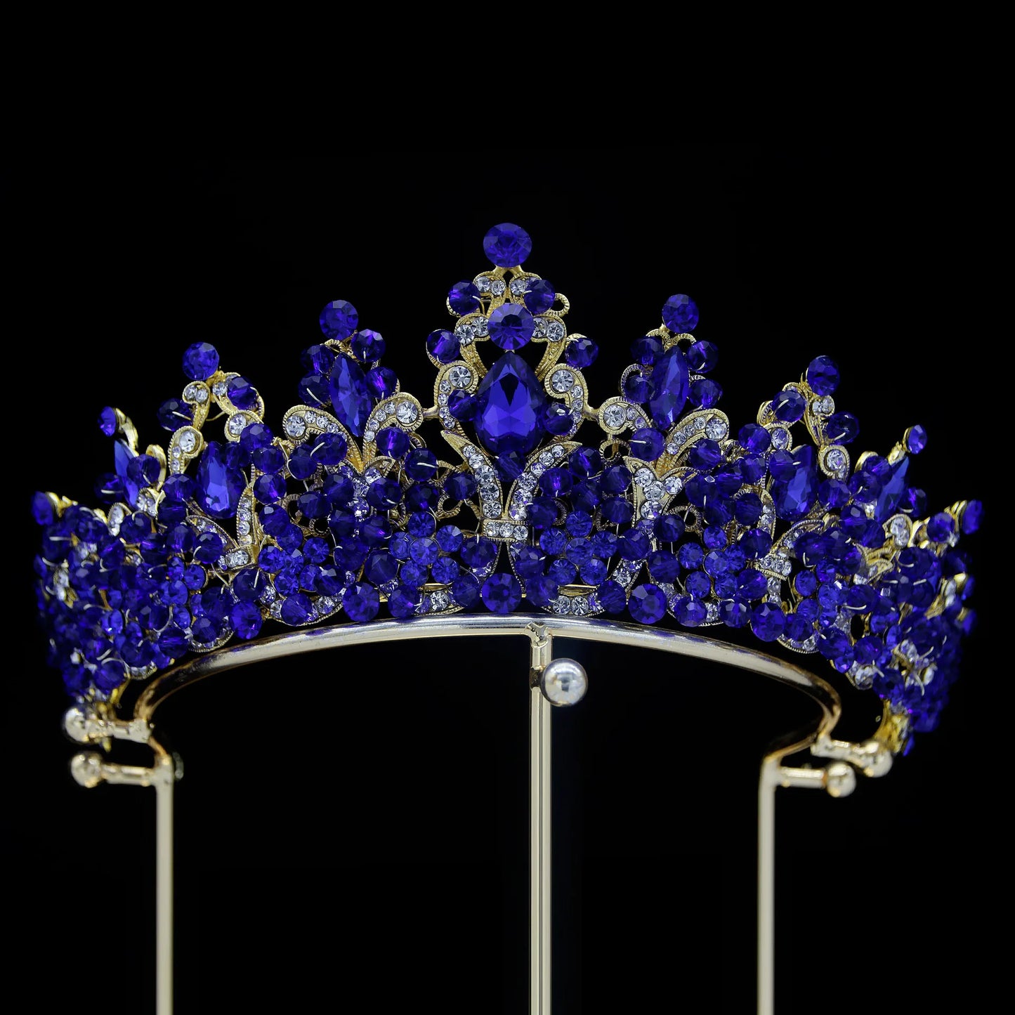 Glamour Unveiled: Gorgeous Crystal Princess Tiara For Party, Pageant, Prom - Fit for Royalty!