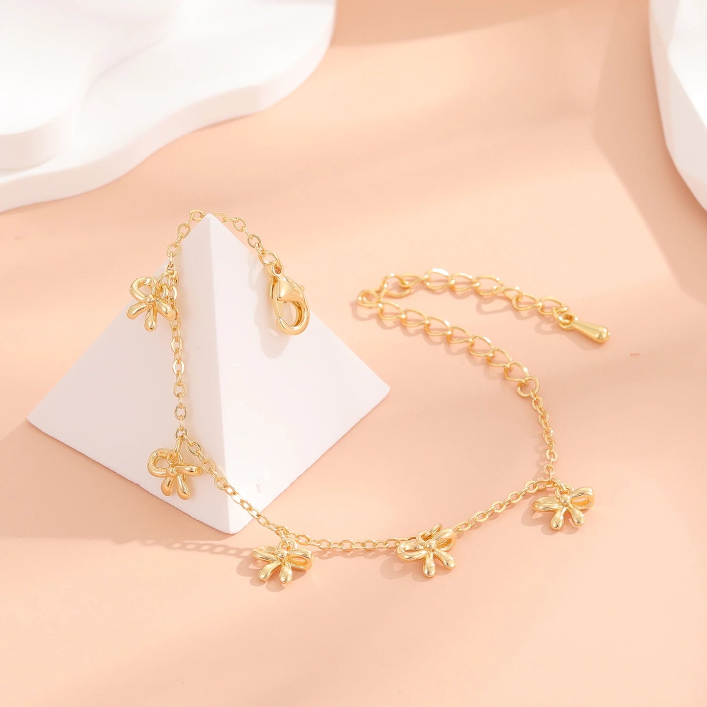 Adorable Girls' Five Bows Charm Bracelet for Birthday Bliss and Bestie Bonding!
