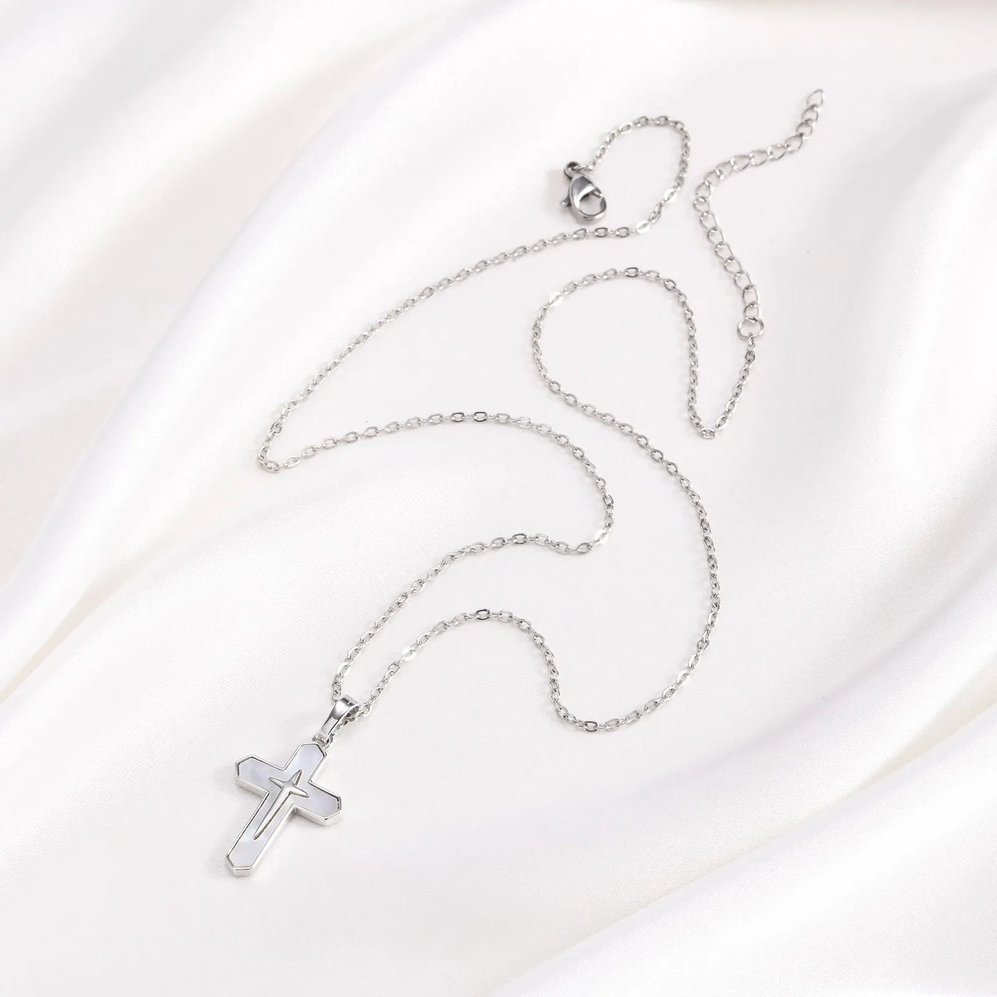 ✨ 14K Gold Plated Cross Pendant Necklace for Girls – Dainty Religious Faith Necklace!