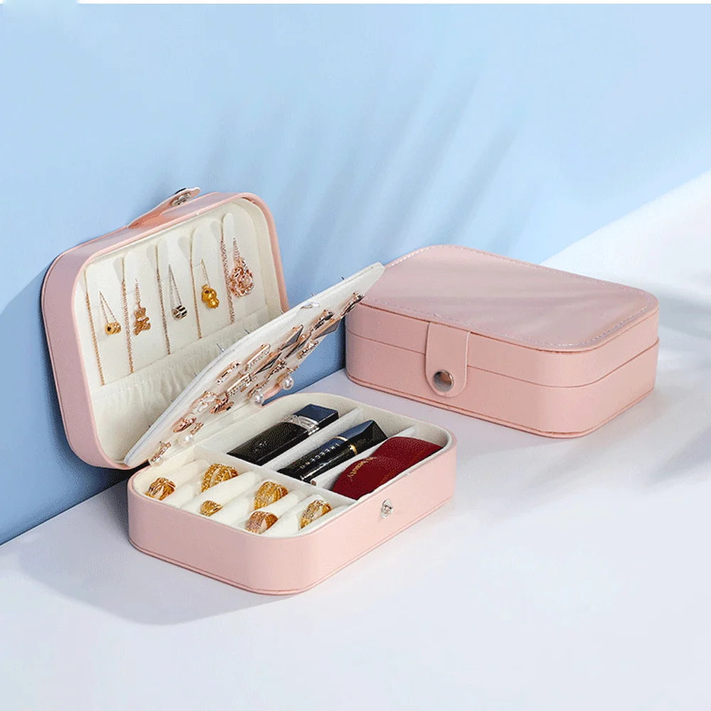 Portable Personalized Blue Letter Pink Jewelry Box: Custom Leather Organizer!