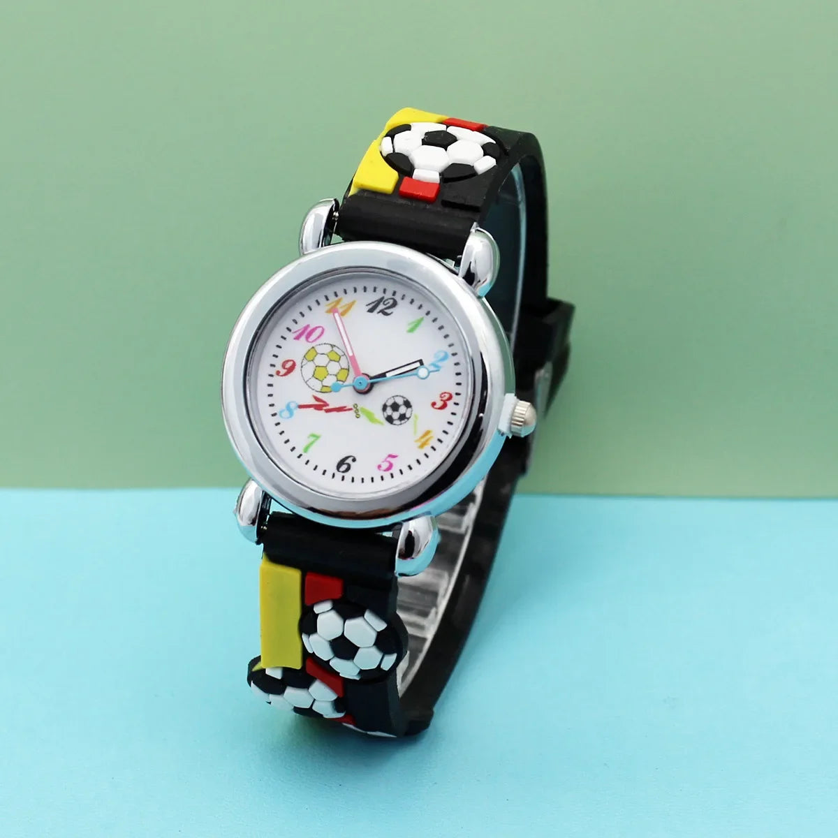 Cute Colorful Football Watch for Boys & Girls – Waterproof, Quartz Movement, Silicone Strap, Ideal Gift for Children!