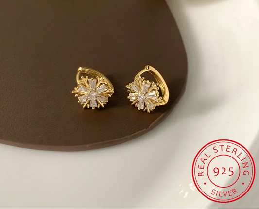 Sweet Zircon Snowflake 925 Sterling Silver Hoop Earrings for Girls | Elegant Kids Winter Jewellery!