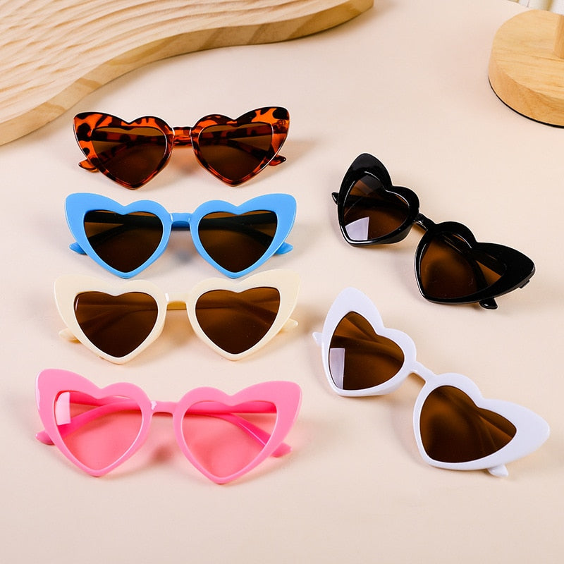 Shine Bright: New Kids Heart Sunglasses - Adorable UV400 Resin Eyewear for Girls - A Must-Have Children's Outdoor Accessory!
