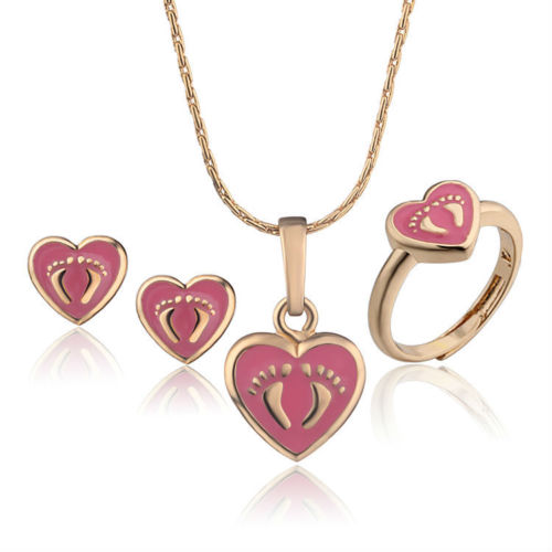 Tiny Treasures: Baby & Toddler Girls' 18k Gold-Plated Footprints on the Heart Jewelry Set - A Timeless Gift for Birthday Parties and Special Occasions! - Kids Jewellery Shop