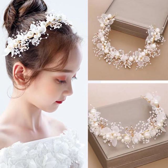 Heavenly Confirmation Wreath Head Dress - A Dazzling Accessory for Any Occasion.